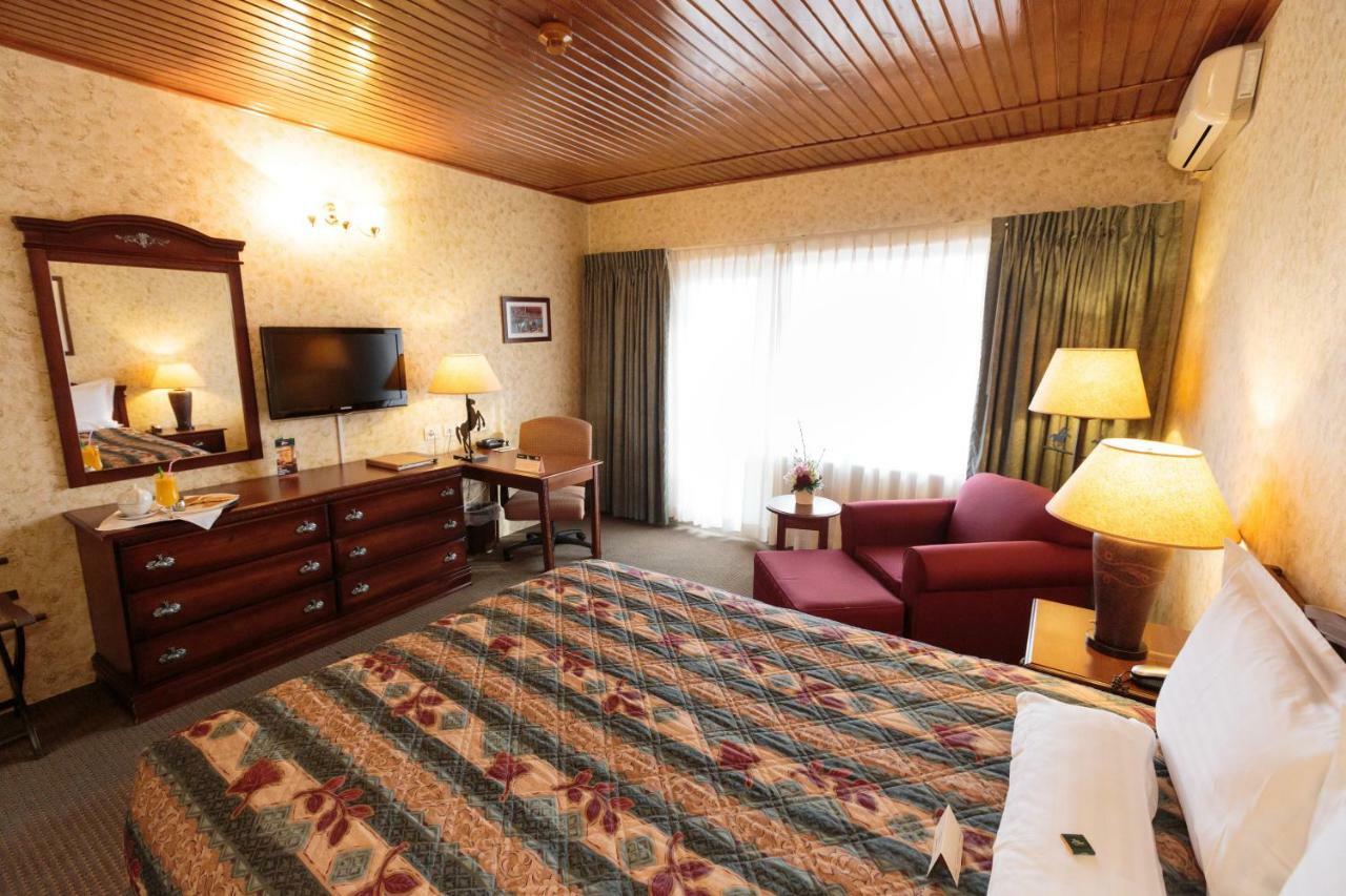Hotel Little Texas Iasi Exteriér fotografie